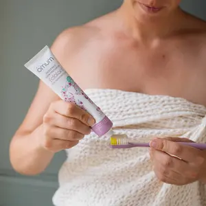 new l'eclatant freshness care toothpaste Omum image-2