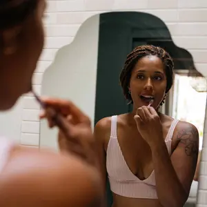 new l'eclatant freshness care toothpaste Omum image-4