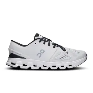 Chaussures de cross training femme On-running Cloud X 4 image-0