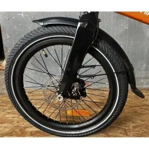 one-car-104-vorderer-kotflugel-onemile-nomad-black-schwarz-tu