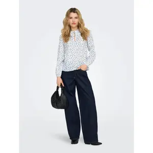 Women's blouse Only Roanne image-1