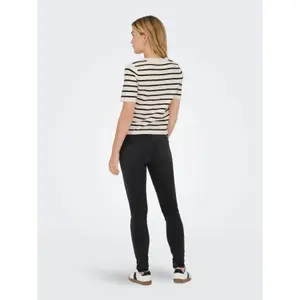 T-Shirt Only Fie image-3