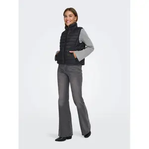 Women's sleeveless down jacket Only Tahia image-3