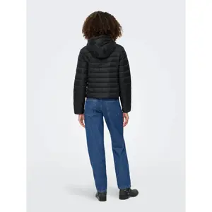 Plumífero con capucha de mujer Only Tahia image-4