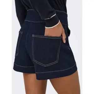 Women's shorts Only Emilia image-5