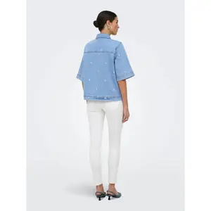 Woman's shirt Only Bella image-5