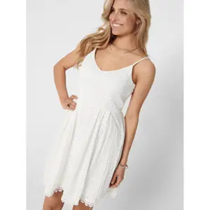 Short lace dress for women Only Helena image-4