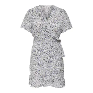 Robe courte portefeuille manches courtes tissée femme Only Onlcarly image-0