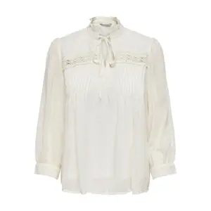 Women's T-shirt Only onlmadonna