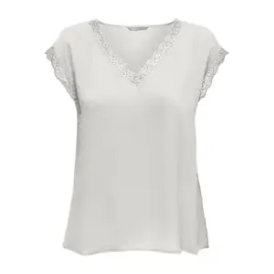 T-shirt til kvinder Only Jasmina image-0