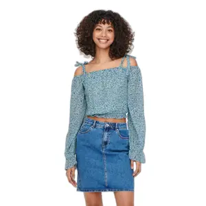 Langärmeliges Damen-Crop-Top Only onlstar image-2