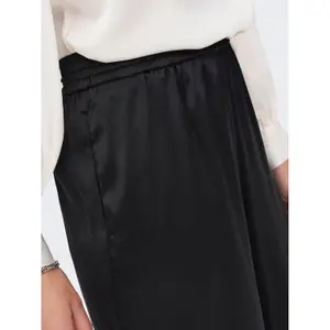 Pantalon en satin tissé femme Only Onlvictoria image-4