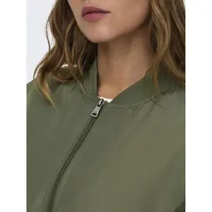 Chaqueta para mujer Only Alma image-5