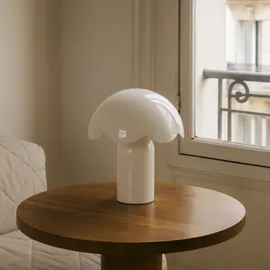 Lampe à poser Opjet Bella image-1