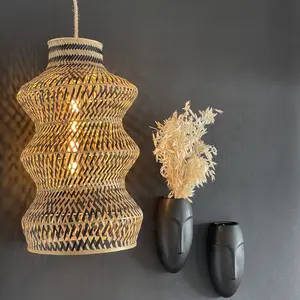 Decorative object face to hang Opjet Jump image-1