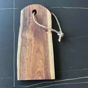 Tagliere di legno Opjet image-4