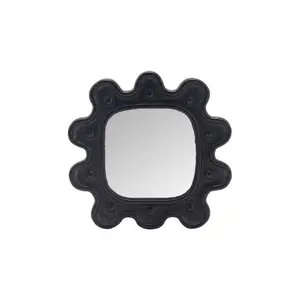 Square ethnic frame Opjet image-0