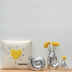 Coussin influence coeur passion Opjet image-1