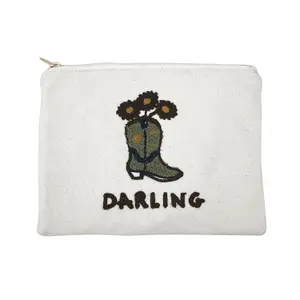 Estuche influencia corazón Opjet Darling image-0