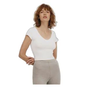 ob410002-white-t-shirt-mit-v-ausschnitt-damen-organic-basics-core-baby-weiss