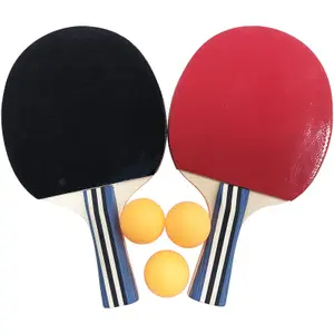 Set of 2 rackets with 3 balls Out2Play