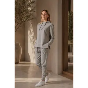 Conjunto de Fendas Laterais Mulher OWN off with nature image-1