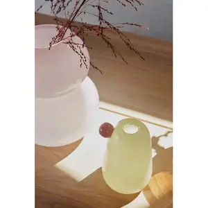 Γυάλινη βάζα από吹吹 OYOY Living Design image-1