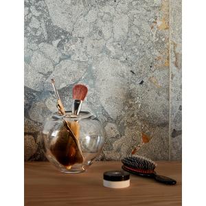 Boeiende en expressieve glazen vaas OYOY Living Design image-1