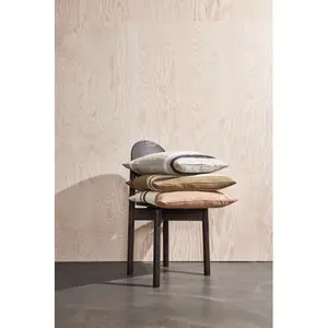 Cuscino lungo in cotone OYOY Living Design image-1