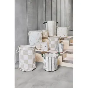 Polyester laundry basket OYOY Living Design Raita image-1