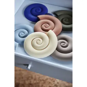 Accessoire de cuisine Dessous de plat en silicone OYOY Living Design image-1