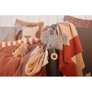 Jeux d'éveil mobile muscial en coton organique et en polyester OYOY Living Design image-2