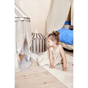 Kids' Mini Polyester Play Tent OYOY Living Design image-2