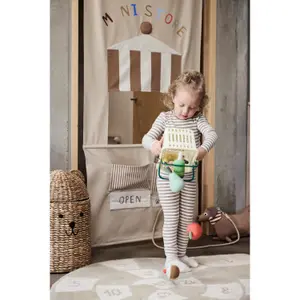 Zabawki z kartonu do wyobraźni OYOY Living Design image-1