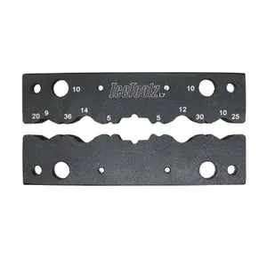 Soft jaw tool for wheel axle P2R