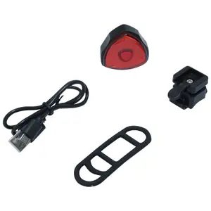 Éclairage vélo USB arrière sur tige de selle Led 30 lumens avec indicateur de freinage, 7 modes P2R image-0