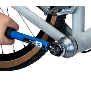 Chave de caixa de pedaleiro 16 estrias Park Tool image-2