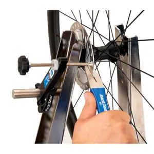 Wheel tire lever and sail comparator for disc Park Tool image-2