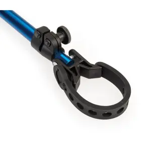 Extendable handlebar lock tool Park Tool image-2
