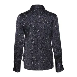 Woman's shirt Part Two Maica image-4