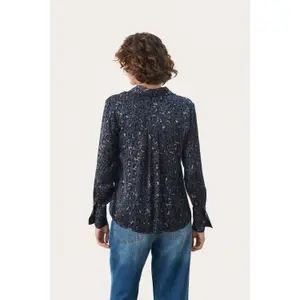 Woman's shirt Part Two Maica image-5