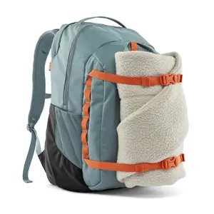 Hiking Bag Patagonia Refugio Day 32 L image-4