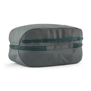 Shell Opening Pouch Patagonia Black Hole Cube image-1
