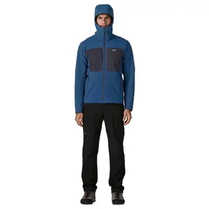Hooded zip jacket Patagonia R2 TechFace image-1