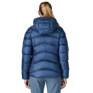 Women's down jacket Patagonia Fitz Roy image-3