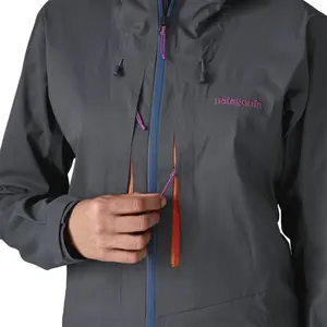 Women's hooded jacket Patagonia M10 Storm image-3