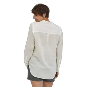 Women's button-down blouse Patagonia Lightweight A/C image-2