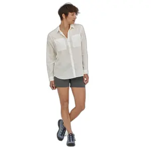 Women's button-down blouse Patagonia Lightweight A/C image-1