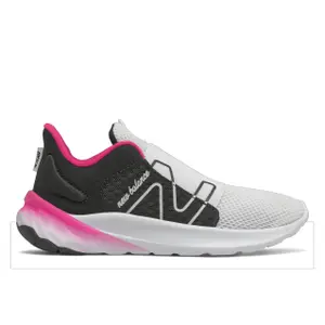 Children's shoes New Balance fresh foam roav image-0