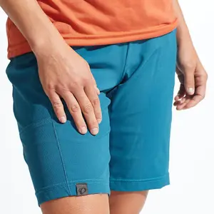 Women's shorts Pearl Izumi Canyon image-3